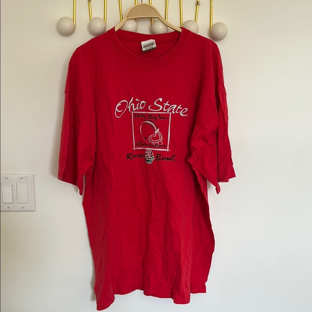 B-WEAR Men's Vintage Ohio State 1996 Champs Rose Bowl Sweatshirt Size 2XL in Red